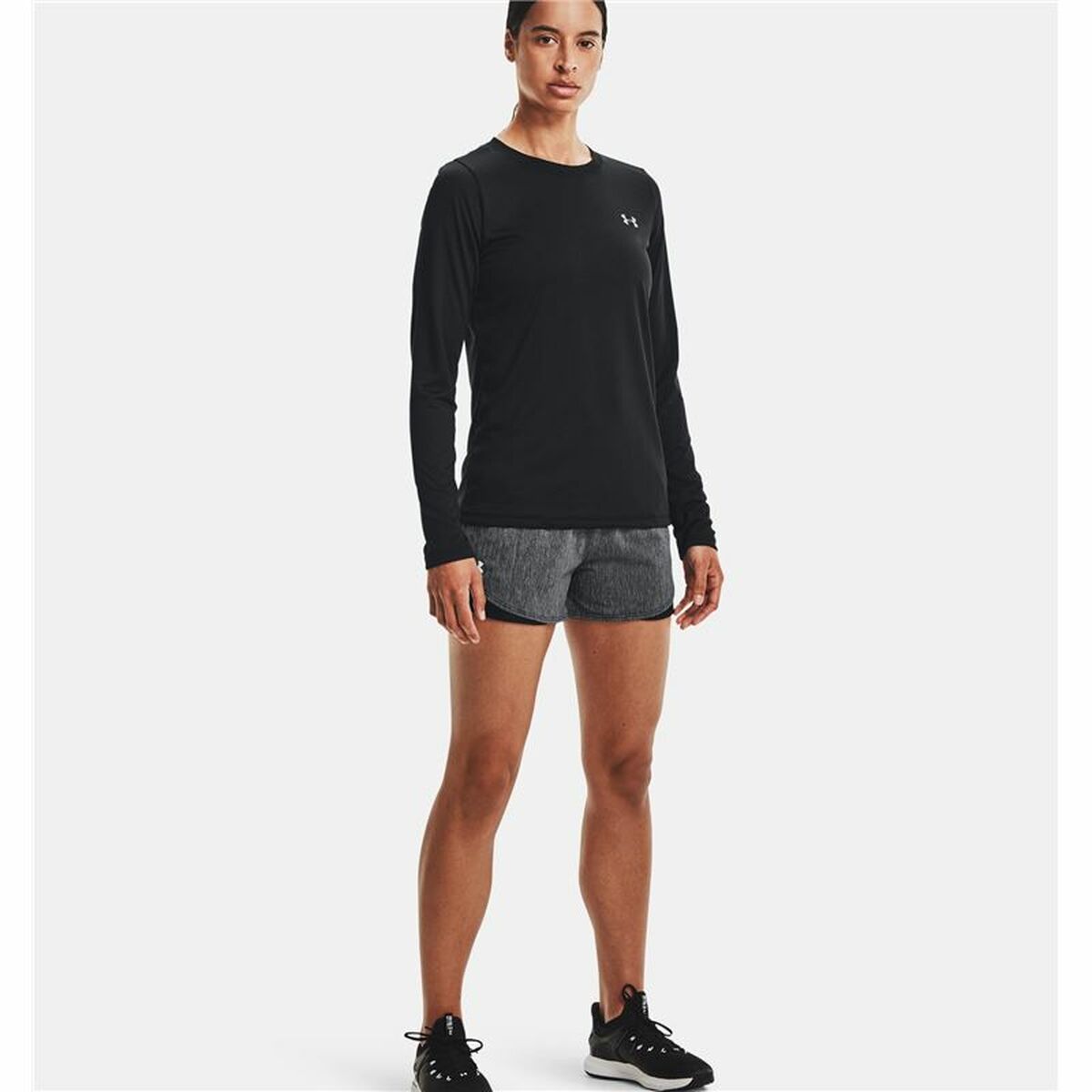 Naisten urheilushortsit Under Armour Play Up 3.0 Twist Tumman harmaa Musta