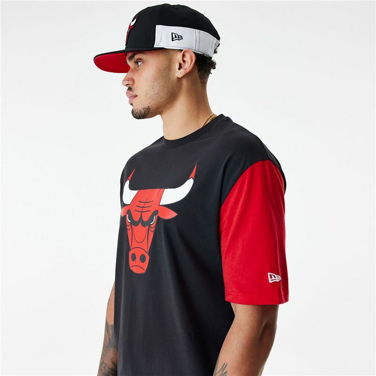 Miesten T-paita New Era NBA Colour Insert Chicago Bulls Musta